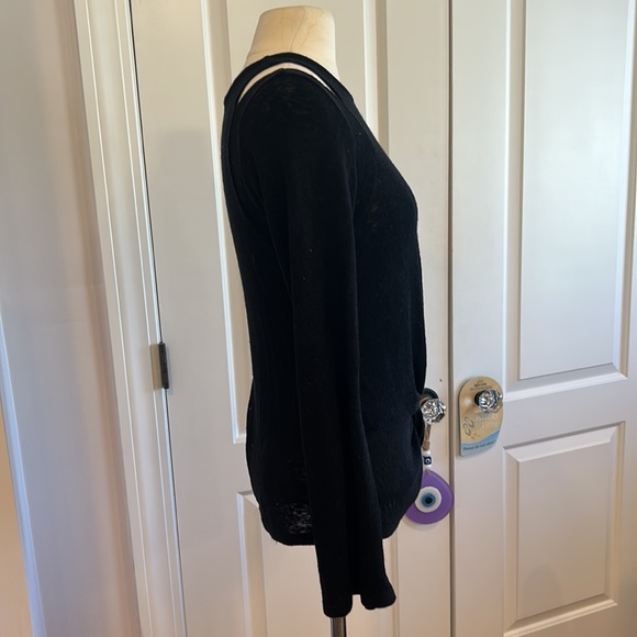 Red Haute long sleeve top in perfect condition - Picture 7 of 12